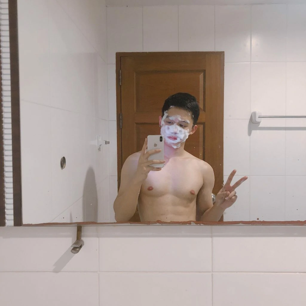 Review-Sixpack-Panupong